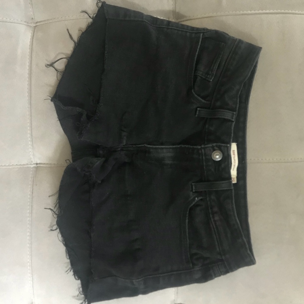 Levi cutoffs